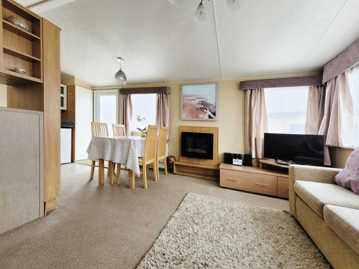 Caravan In The Cotswolds Villa Cirencester Exterior foto